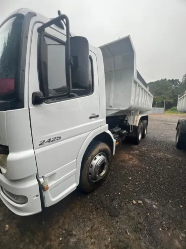 MB atego exelente estado, pronto para o trabalho