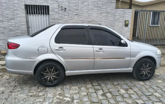 Fiat Siena ELX 1.4 MPI Fire Flex 8V 4P 2010