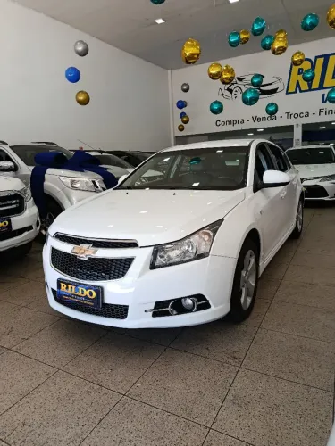Chevrolet Cruze HB Sport LT 1.8 16V Flexp. 5P AUT 2013