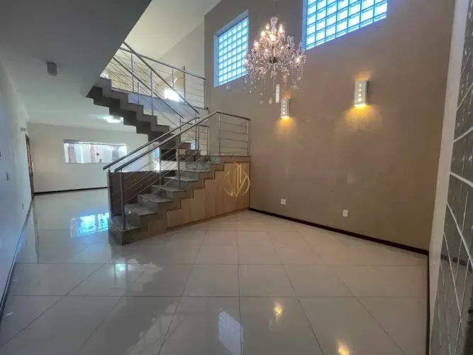 Sobrado para Aluguel Alto Padrão - Jardim Longatto, Mogi Mirim