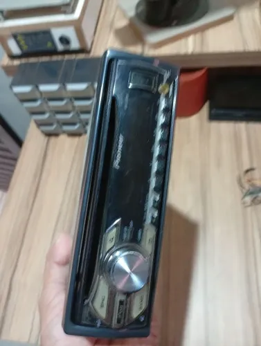 Rádio automotivo Pioneer