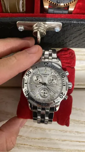 Relógio Tissot PRS 200