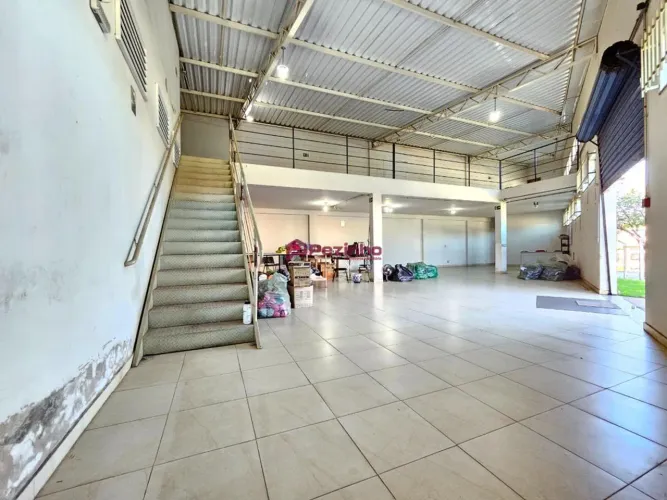 Barracão para alugar em Limeira, Vila Piza, com 260 m²