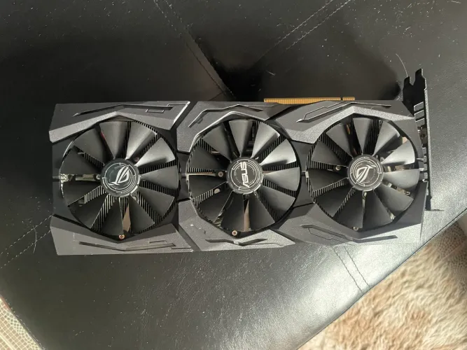 ASUS ROG STRIX RTX 2060