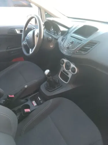 Ford Fiesta Sedan SEL 1.6 16V Flex Mec. 2017