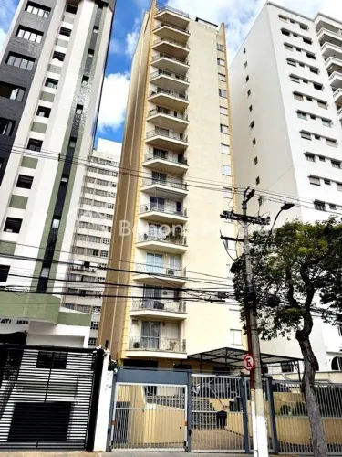 Cambuí Exclusividade!!! Apartamento a venda Living amplo com sacada, andar alto, sol da ma