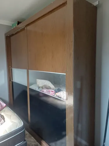 Guarda roupa de casal
