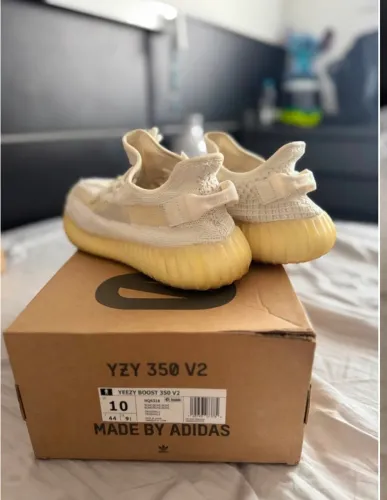 Yeezy 350 V2 Bone