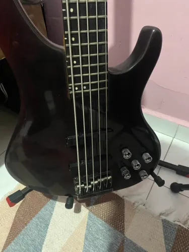 Vendo contra baixo washburn ativo 5 cordas