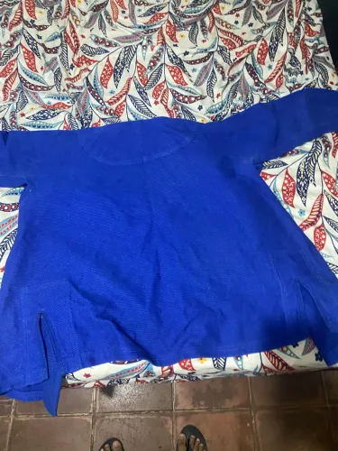 Vendo kimono semi novo