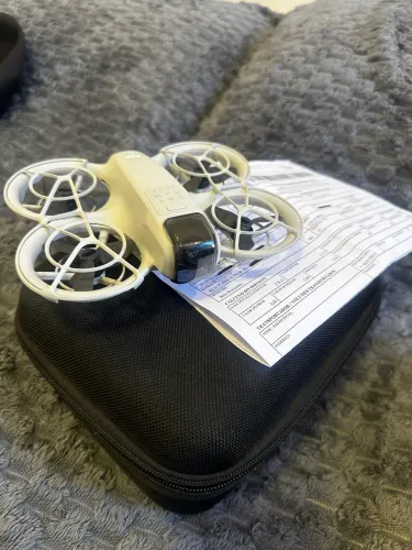 Dji neo standard com case rígida