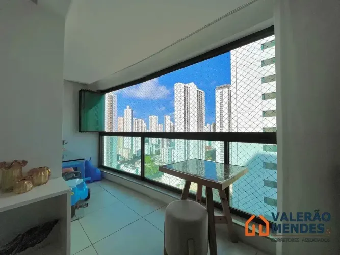 Imóvel para venda possui 81 metros quadrados com 3 quartos em Boa Viagem - Recife - PE