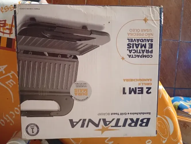 Sanduicheira e grill