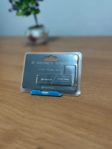 SSD M.2 NVMe Rise Mode Z Series 512GB PCIe 3.0 - Sem Uso / Impecável