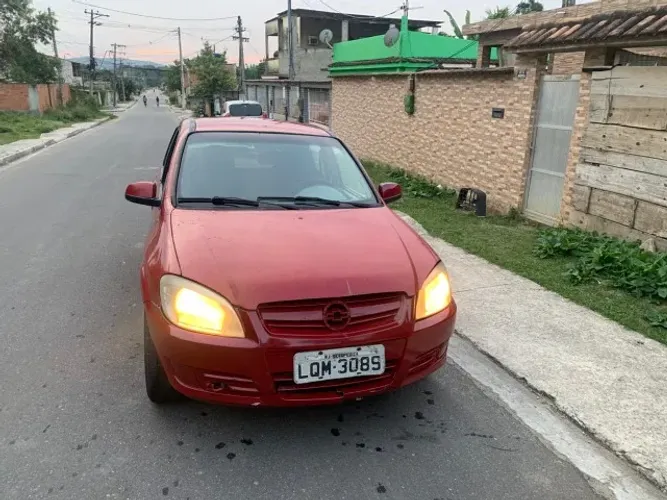 Chevrolet Prisma Sed. Maxx/ LT 1.4 8V Econof. 4P 2012
