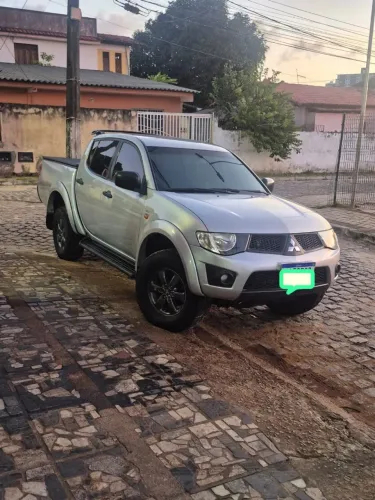 Mitsubishi L200 Triton HPE 3.2 CD TB Int.diesel MEC 2012