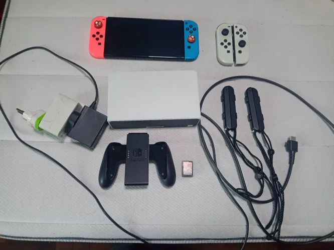 Nintendo Switch OLED desbloqueado