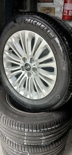 Jogo Rodas Originais Kia aro 17 furação 5x 114