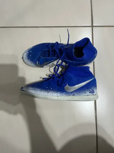 Chuteira Nike Phantom Botinha tamanho 40