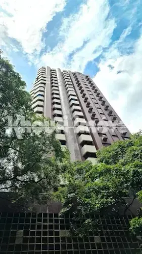 Apartamento à venda em Maringá, Zona 01, com 4 quartos, com 205.75 m², Edifício Max Eidam