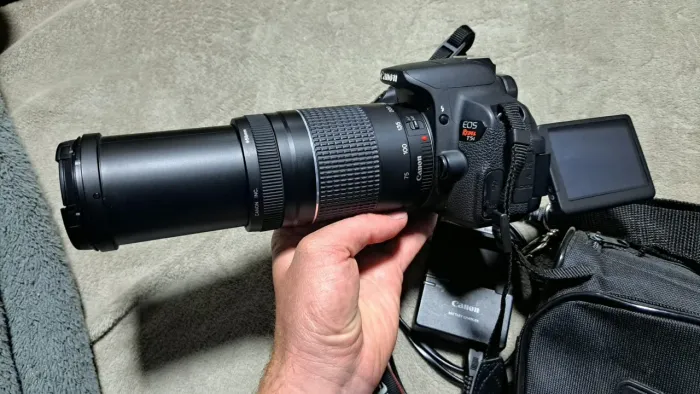 Camera Canon EOS T5i