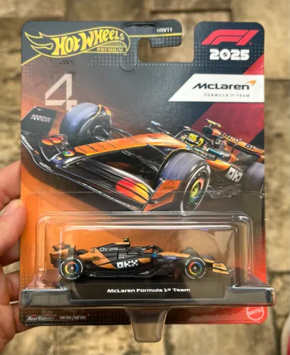 Fórmula 1 premium hot wheels 2025 / 2026 McLaren Lando Norris #4