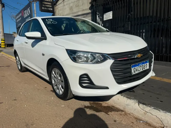 Chevrolet Onix Hatch LT 1.0 12V Flex Mec. 4P 2020