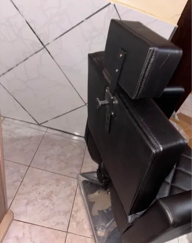 Cadeira/Poltrona para salão de beleza ou barbearia