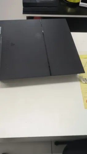 vendo Ps4 com defeito na placa de Vídeo e fonte .... Liga mais alguns segundos desliga