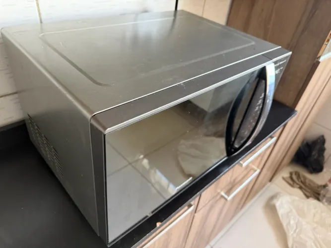 Microondas Panasonic 27 l 110 V