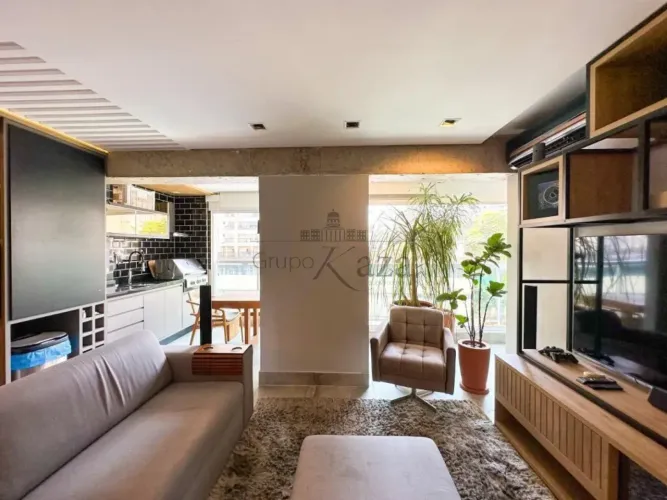 Apartamento - Vila Ema - Residencial Icon - 77m² - 1 Dormitório.