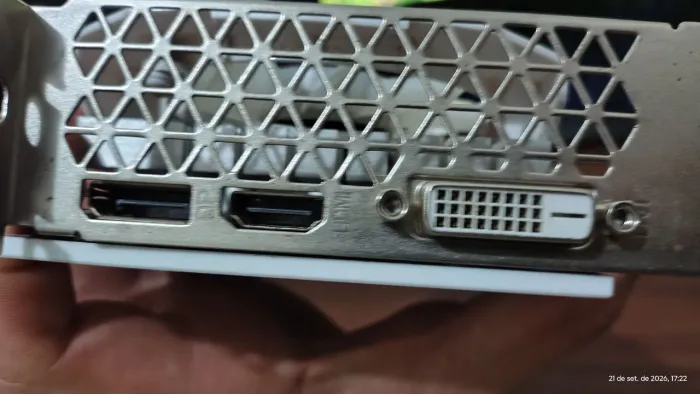 Placa de vídeo RX 580 COM AVARIAS