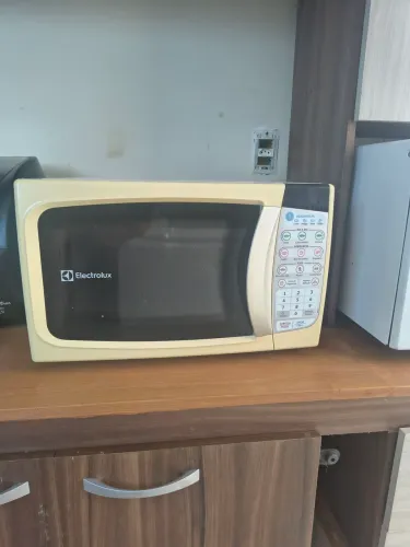 Vendo microondas Electrolux
