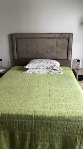 Cabeceira em Suede - Marrom - Tamanho Padrão de Casal