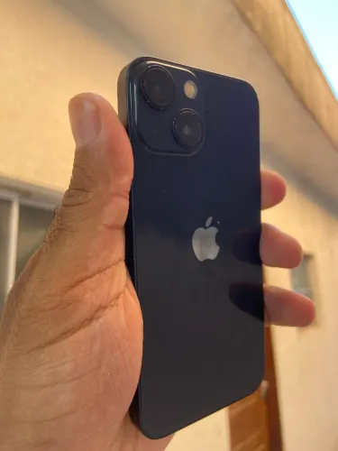 iPhone 13 mini - pegando tudo
