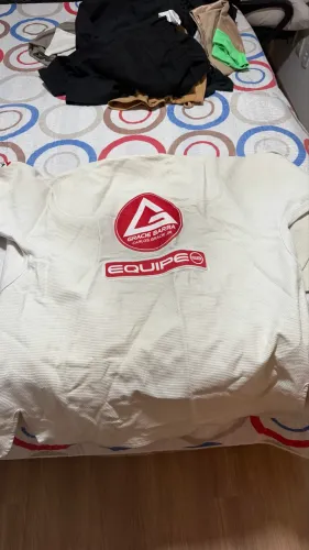Kimono Gracie Barra Competition 