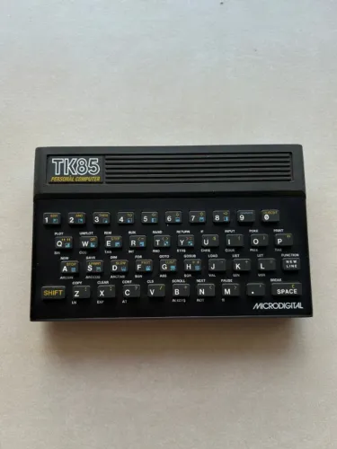 Computador Antigo TK85 Microdigital (C/ Isopor, Manual e Fonte Original Funcionante)