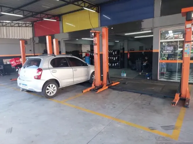 OTIMPONTO VENDE AUTO CENTER NO REBOUÇAS PT1283/e