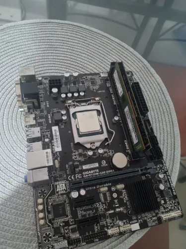 Kit h110 + i3 6100 + 8gb ddr3