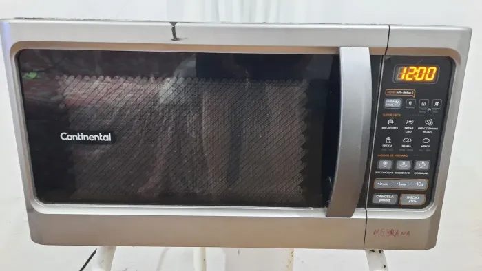 Micro-ondas Continental Prata 34 Litros com Função
