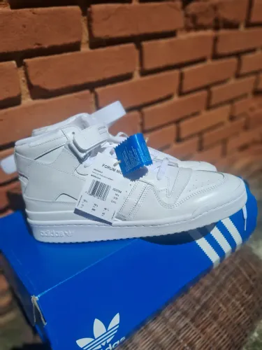 ADIDAS FORUM MID TRIPLE WHITE | 43
