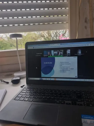 Vendo notebook em ótimo estado