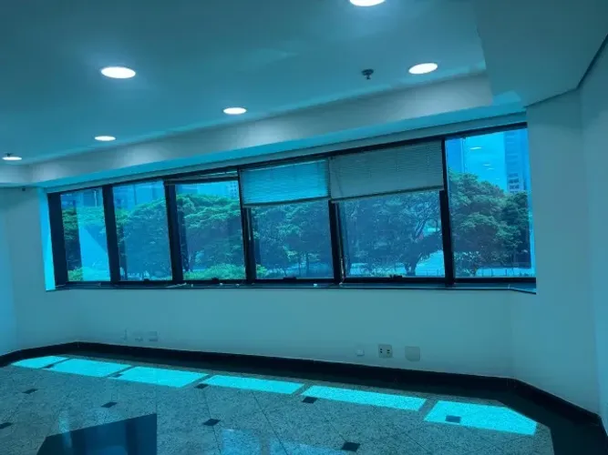 SALA COMERCIAL PARA LOCAÇÃO EM ALPHAVILLE
