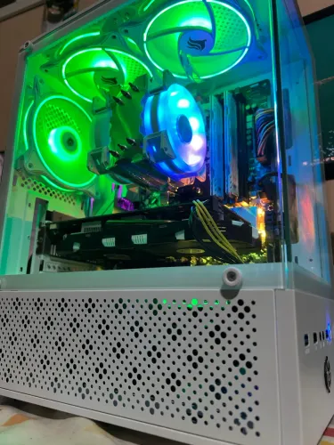 Computador Gamer Ryzen 5 3350G ? 16GB ? SSD ? HD ? RX 550 4GB
