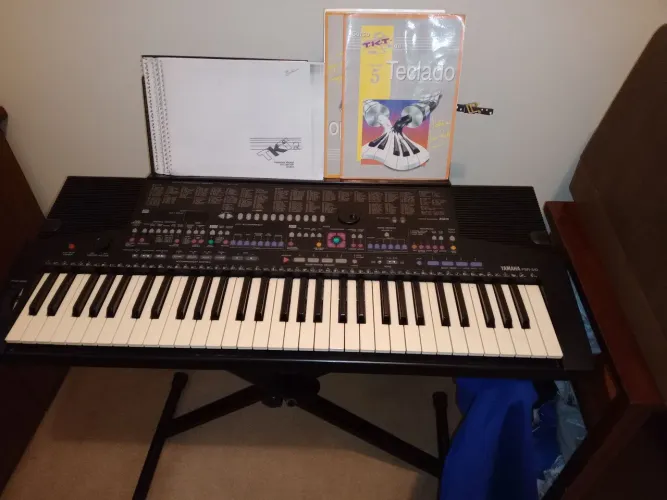Teclado Yamaha PSR510