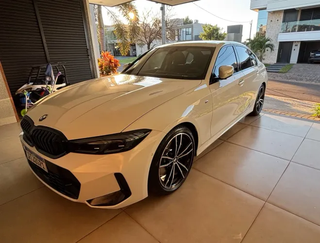 BMW 320I A 2.0 TB M Sport Activeflex 16V 4P 2024