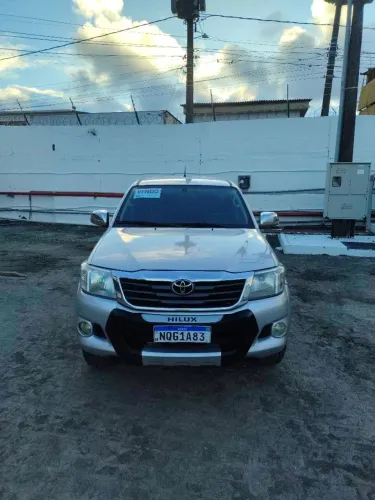 Toyota Hilux CD SR 4X2 2.7 16v/2.7 Flex Aut. 2012