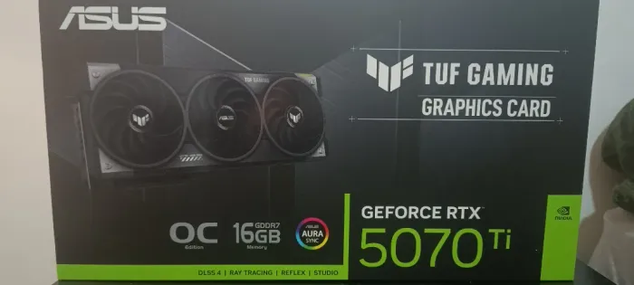Placa de Vídeo ASUS TUF RTX 5070 Ti O16G GAMING NVIDIA Geforce