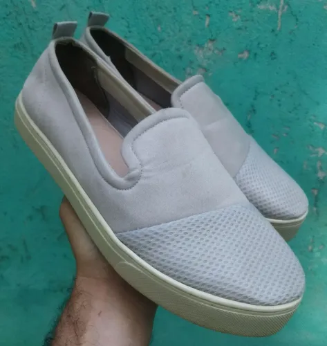 Tênis Slip-On Neoprene Cinza