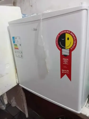 VENDO COM NOTAL FISCAL GARANTIA NOTA FISCAL 01 FRIGOBAR PHILCO $ 780,00 45 LITROS